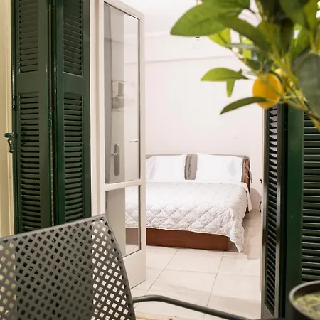 Historical Center Small Diamond