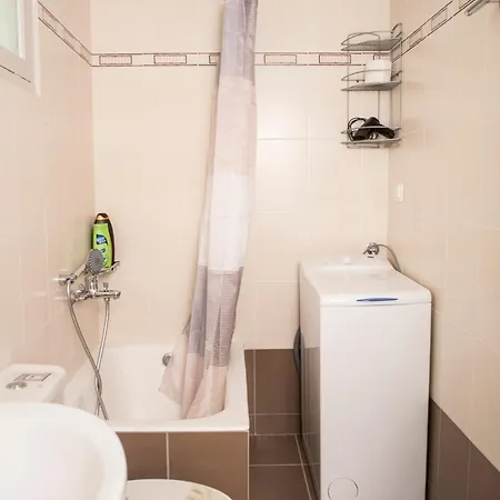 Historical Center Small Diamond カラマタ